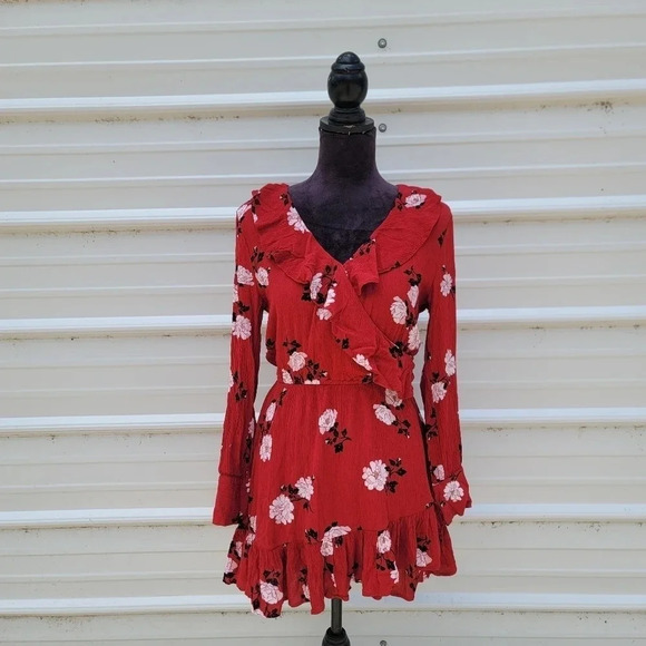 American Rag Long Sleeve Floral V Neck Ruffle Lined Dress Rayon Stretch Sz S - Picture 1 of 12